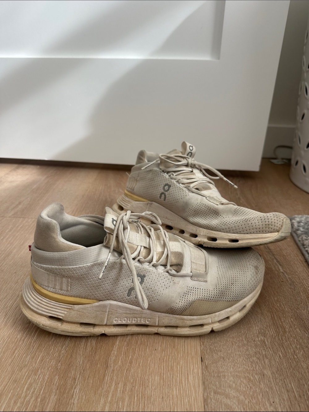 On Cloud Running women’s Athletic Shoes - Beige with Yellow Detail